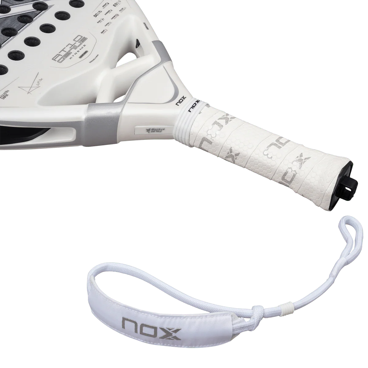 Pala de Padel NOX AT10 Luxury Genius Attack 12K Alum XTREM 2026 by Agustín Tapia (Preventa)