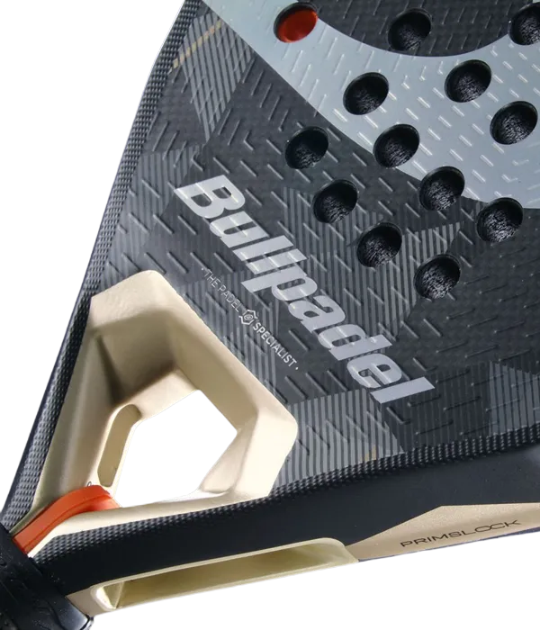 Bullpadel Pala de pádel Neuron 02 2026 (Federico Chingotto)