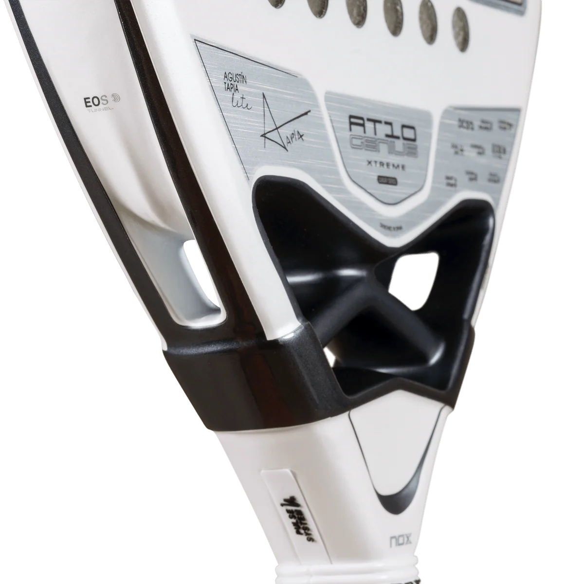 Pala de Padel NOX AT10 Luxury Genius 12K Alum XTREM Lite 2026 by Agustín Tapia (Preventa)