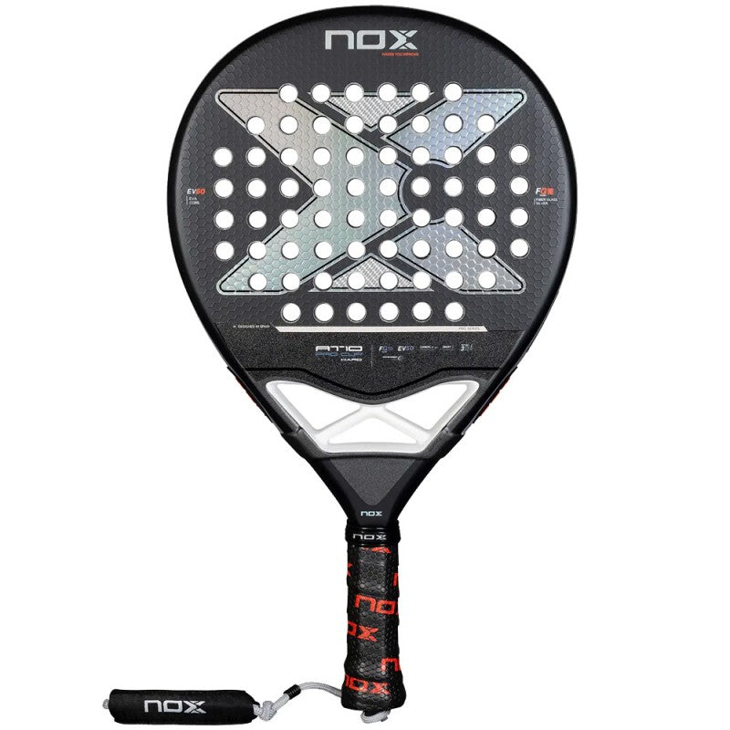 Pala de pádel Nox AT10 Pro Cup Hard by Agsutin Tapia