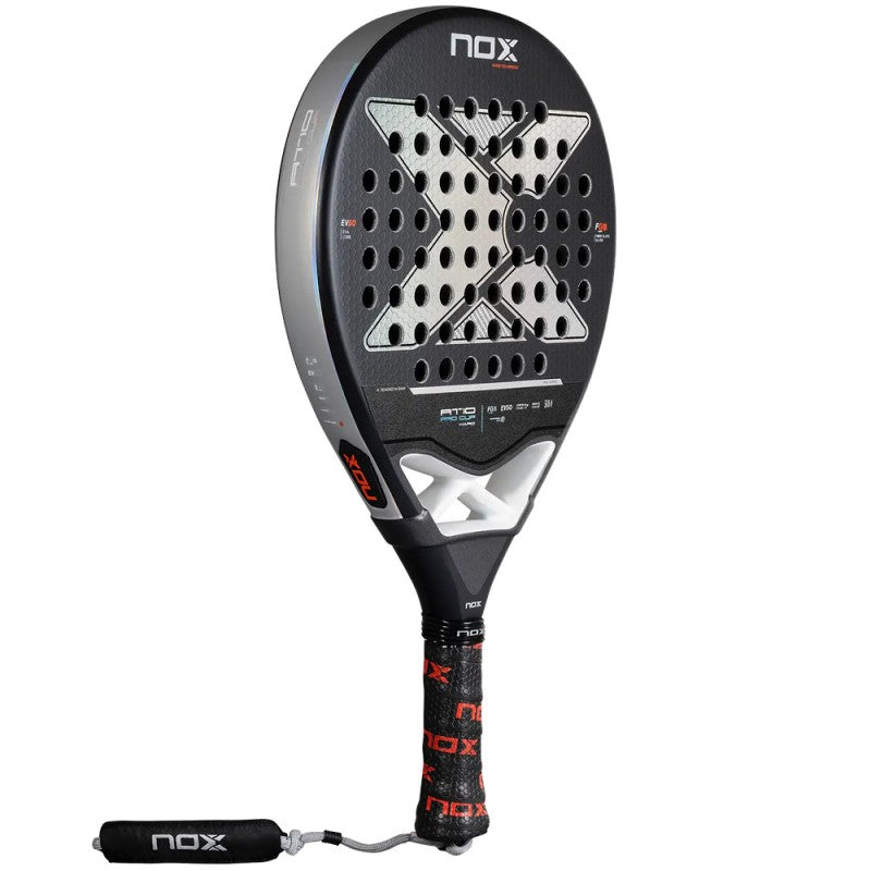 Pala de pádel Nox AT10 Pro Cup Hard by Agsutin Tapia