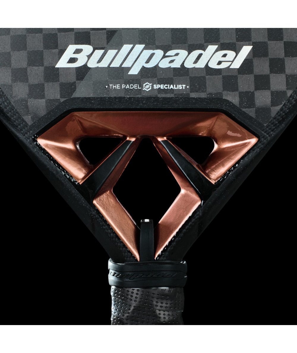 PALA BULLPADEL VERTEX 04 2025